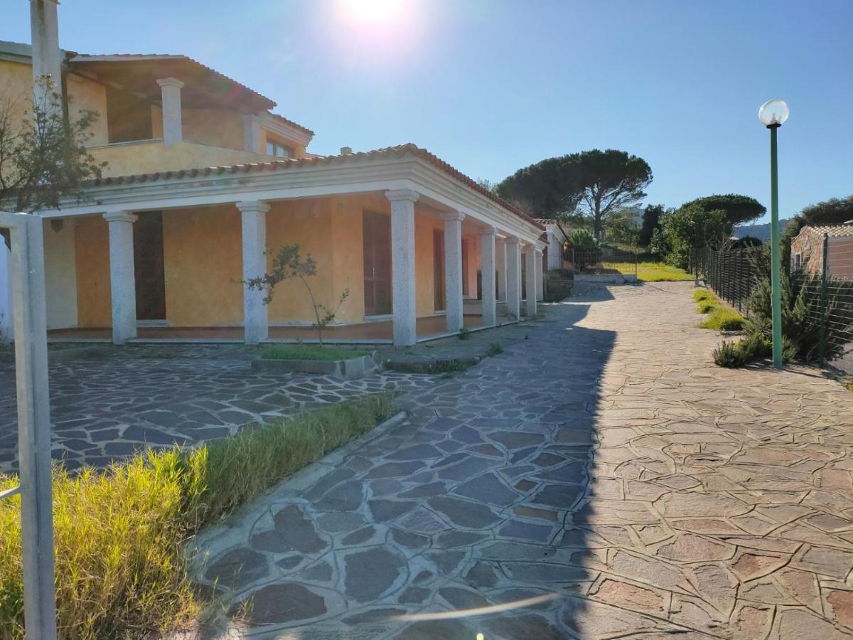 布多尼Sardinia Baya Sant'Anna公寓 外观 照片