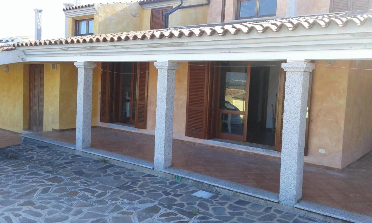 布多尼Sardinia Baya Sant'Anna公寓 外观 照片